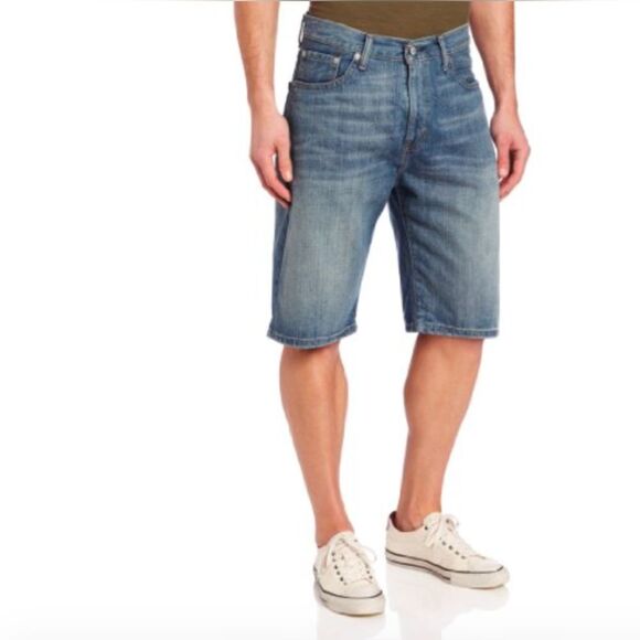 Levi’s 569 Men’s Denim Bermuda Loose Fit Jean Shorts Medium Wash Straight W34 - Picture 1 of 11